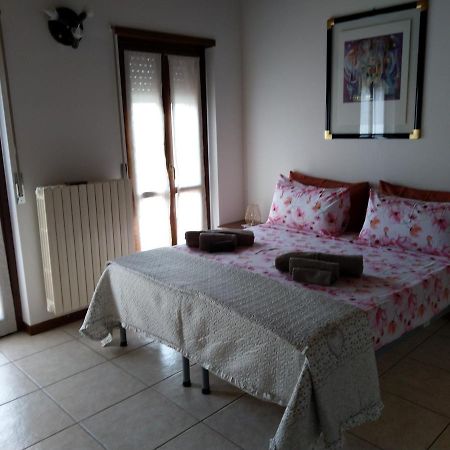 Appartamento 38 Valeggio sul Mincio Esterno foto