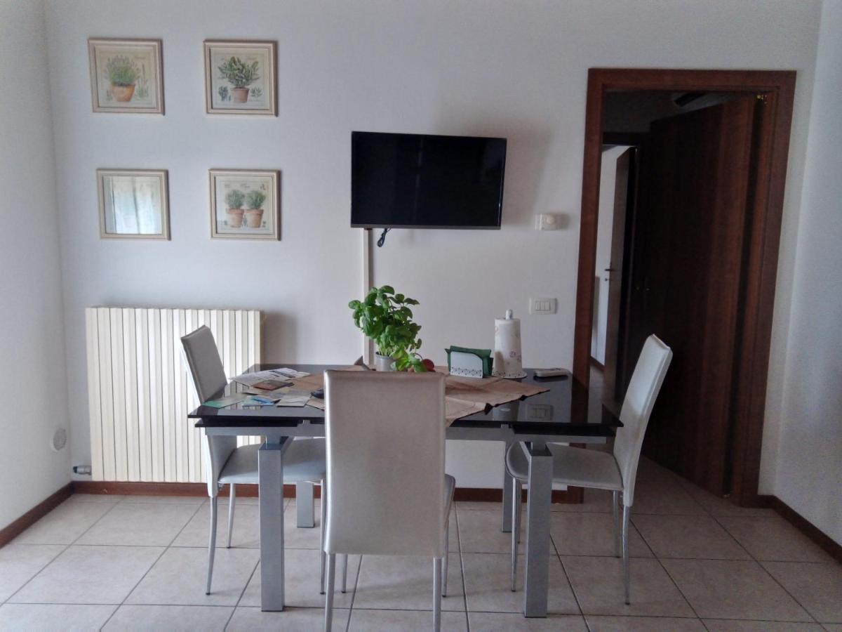 Appartamento 38 Valeggio sul Mincio Esterno foto