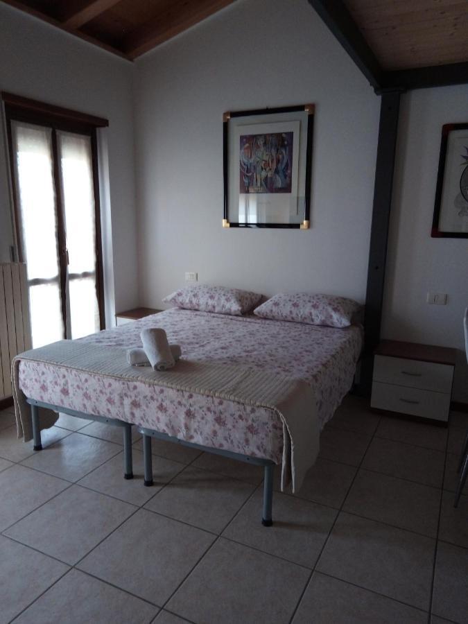 Appartamento 38 Valeggio sul Mincio Esterno foto