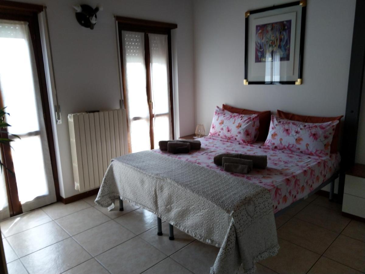 Appartamento 38 Valeggio sul Mincio Esterno foto